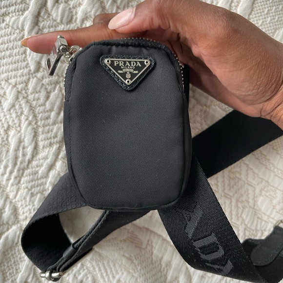 Prada Re-Edition 2004 Re-Nylon Bag - Picture 8 of 9